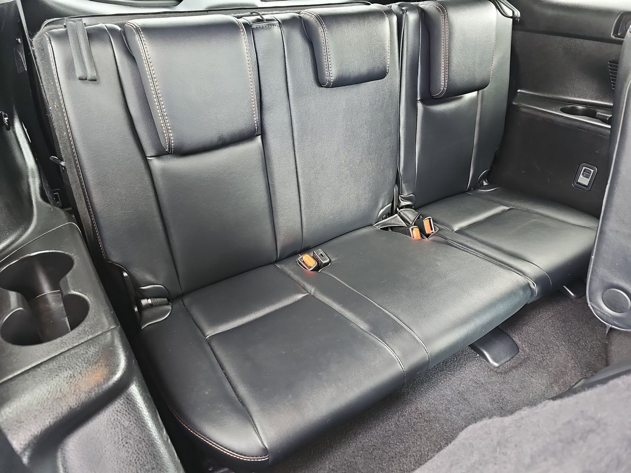 Used 2017 Salsa Red Pearl Toyota XLE image 15