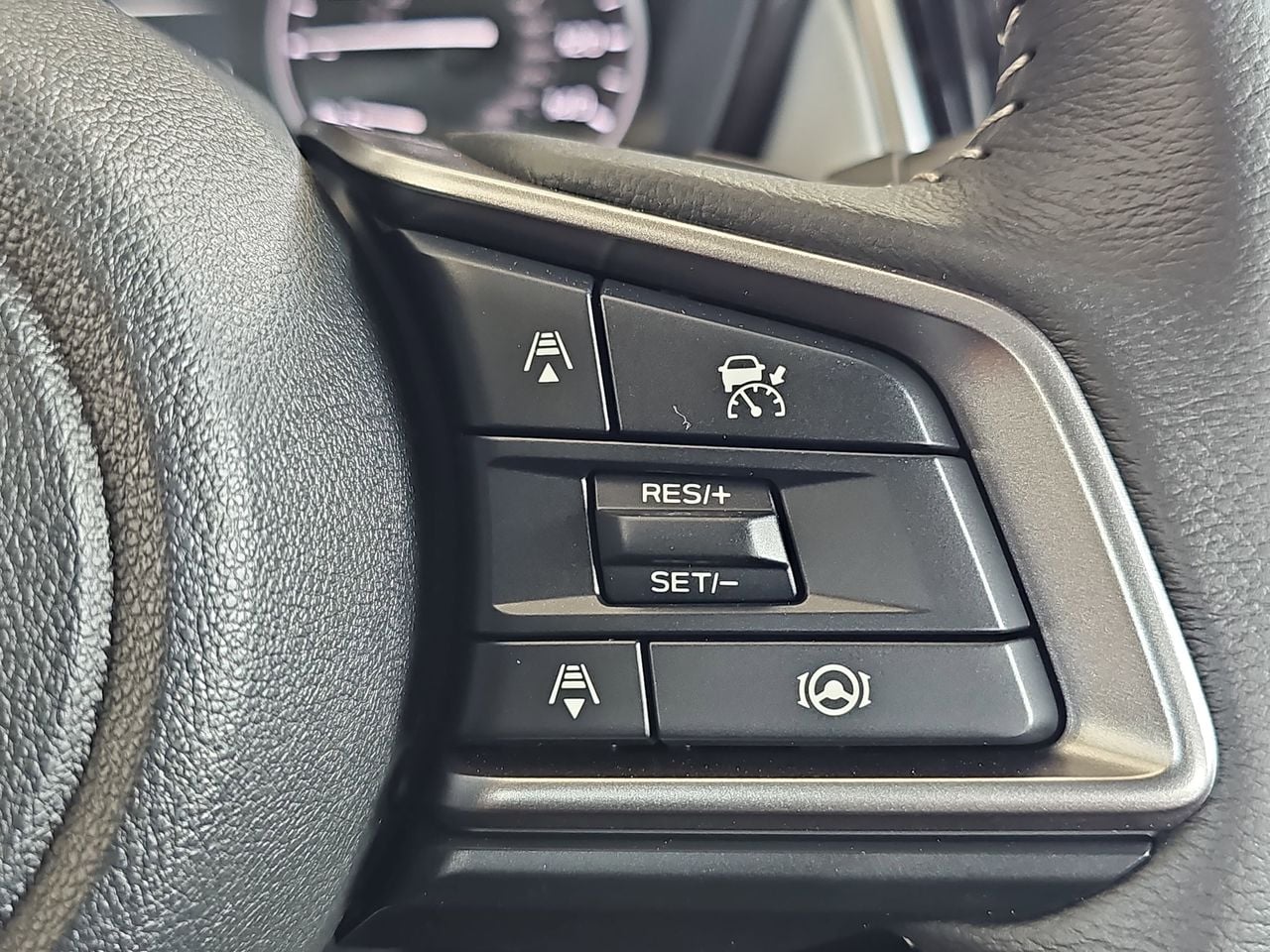 Certified Used 2025 Gray Metallic Subaru Premium image 22