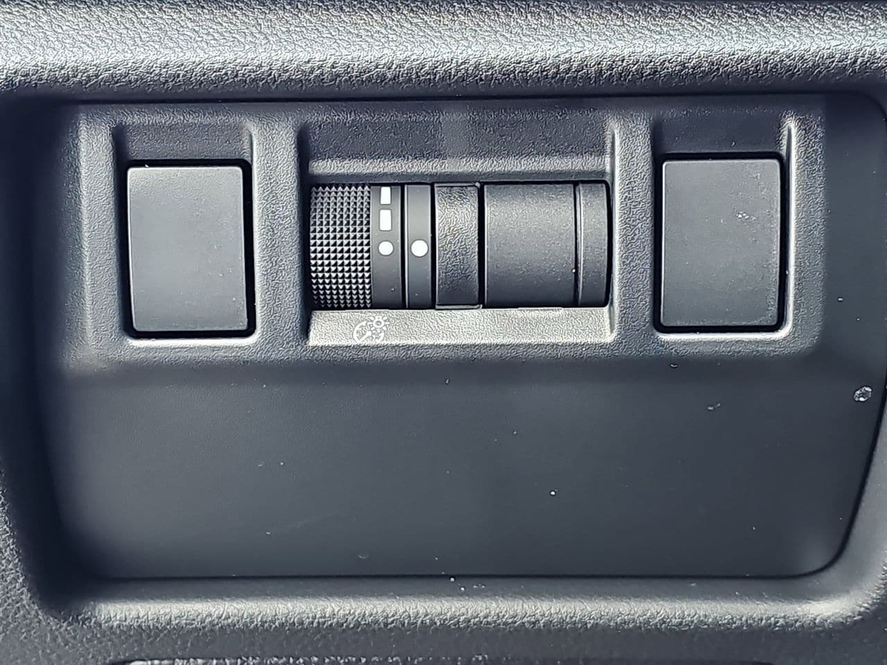 Certified Used 2025 Crystal Black Silica Subaru Premium image 30