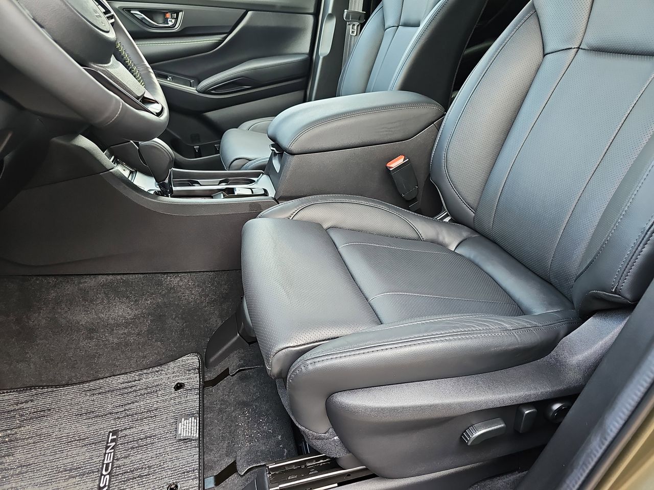 Certified Used 2025 Green Metallic Subaru Onyx Edition Touring image 16