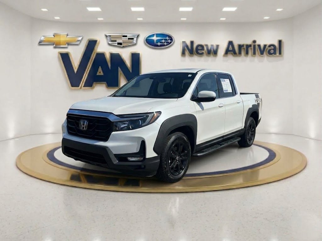 Used 2023 Honda Ridgeline RTL-E with VIN 5FPYK3F78PB012581 for sale in Kansas City