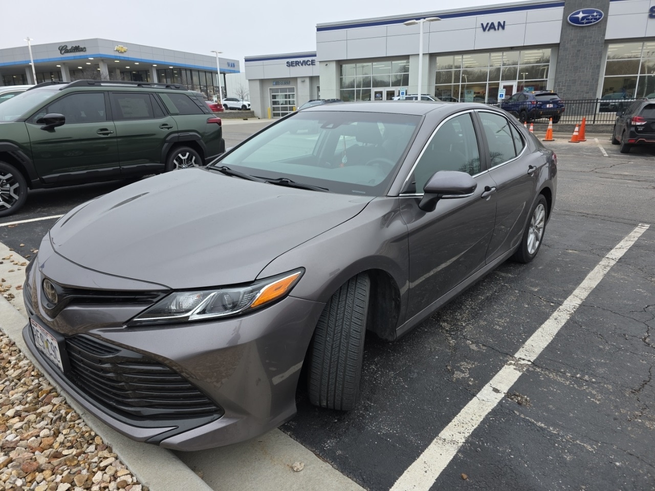 2018 Toyota Camry LE's photo