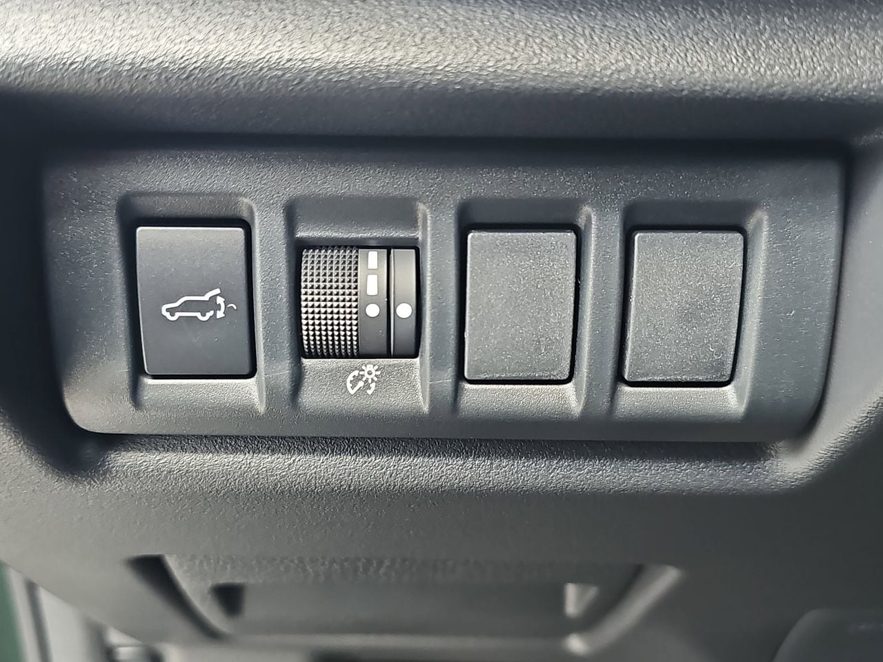 New 2026 Deep Emerald Green Pearl Subaru Limited image 27