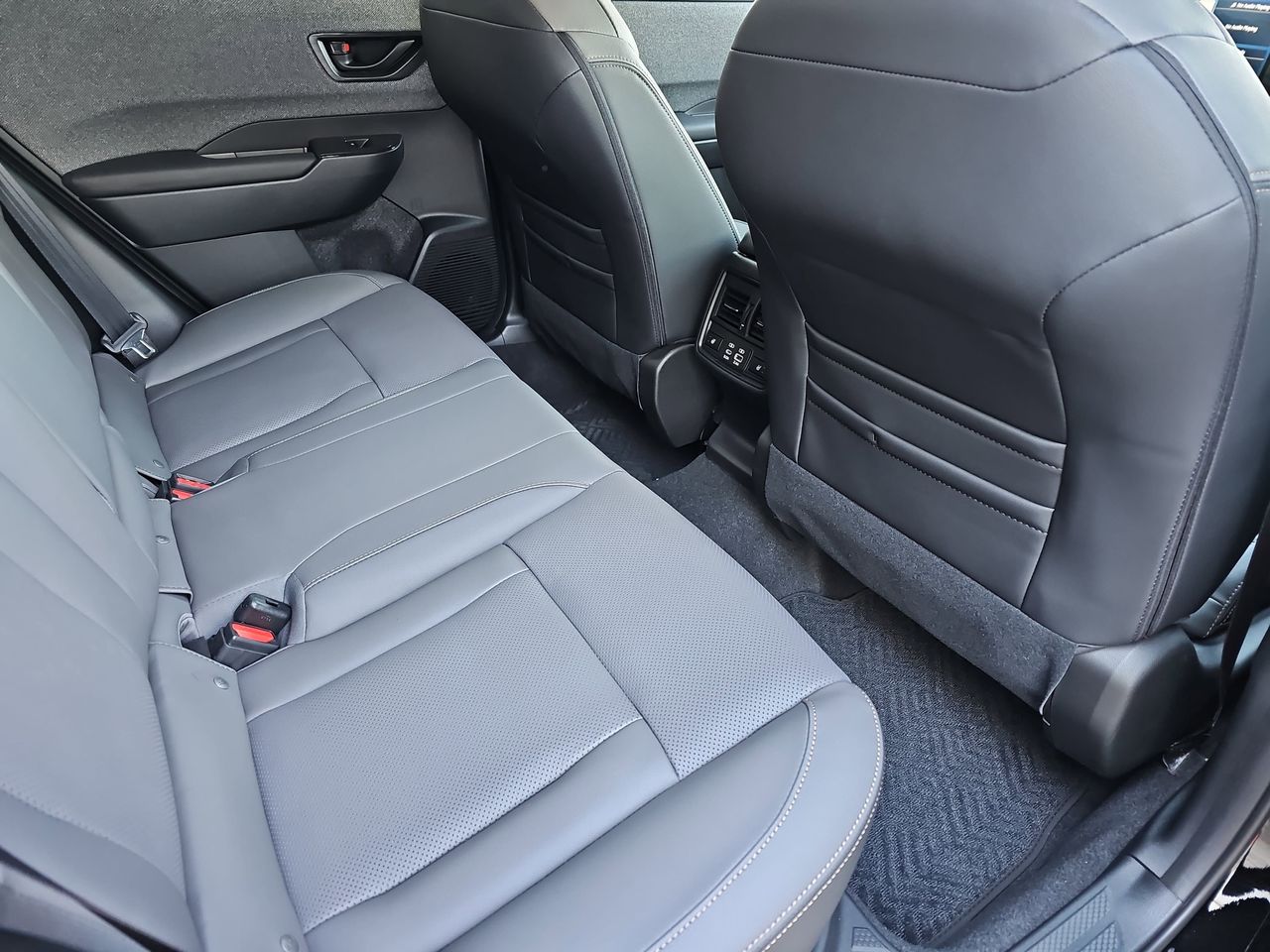 New 2026 Crystal Black Silica Subaru Limited image 11