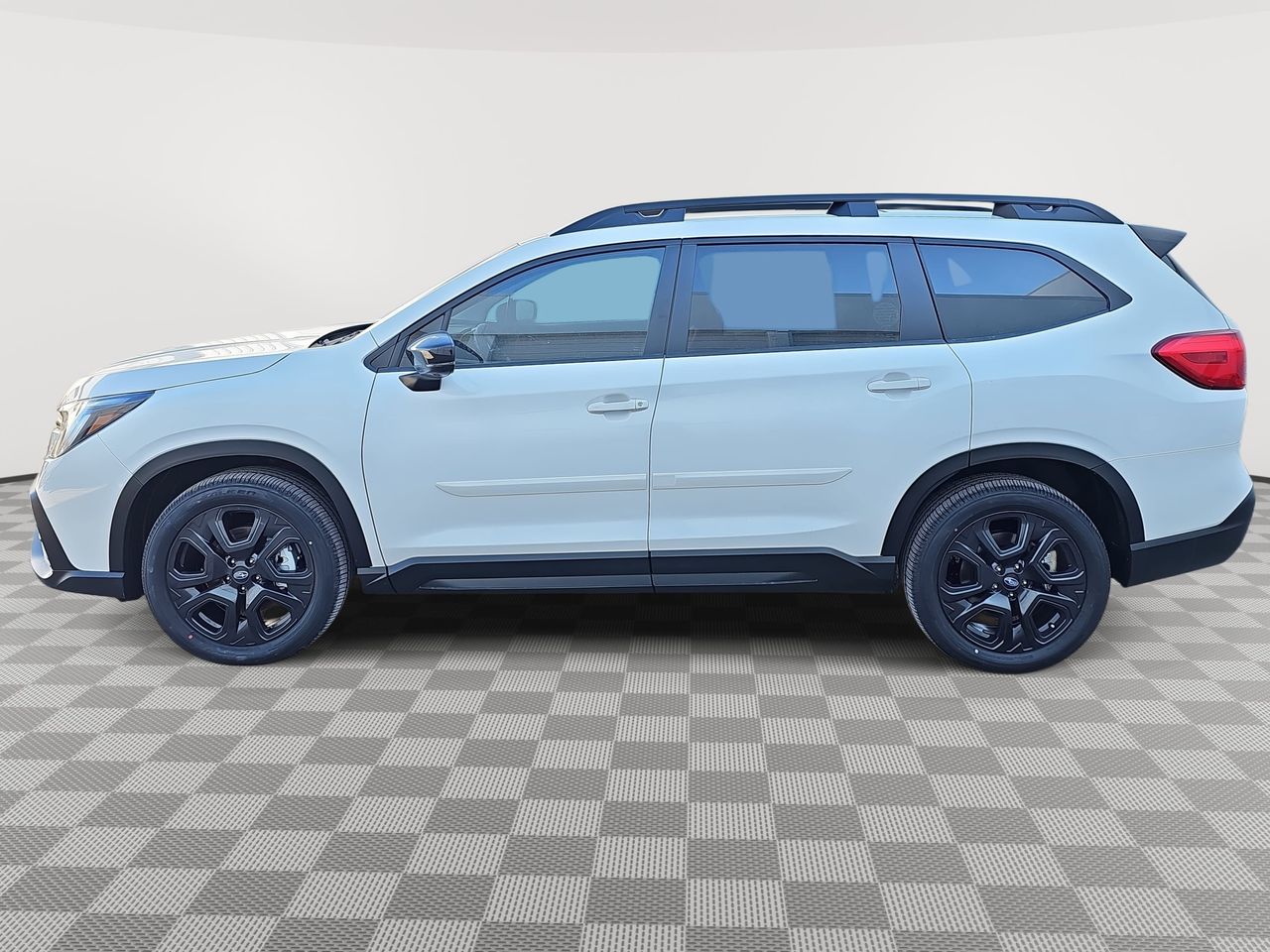 New 2026 Crystal White Pearl Subaru Onyx Edition Touring 7-Passenger image 8