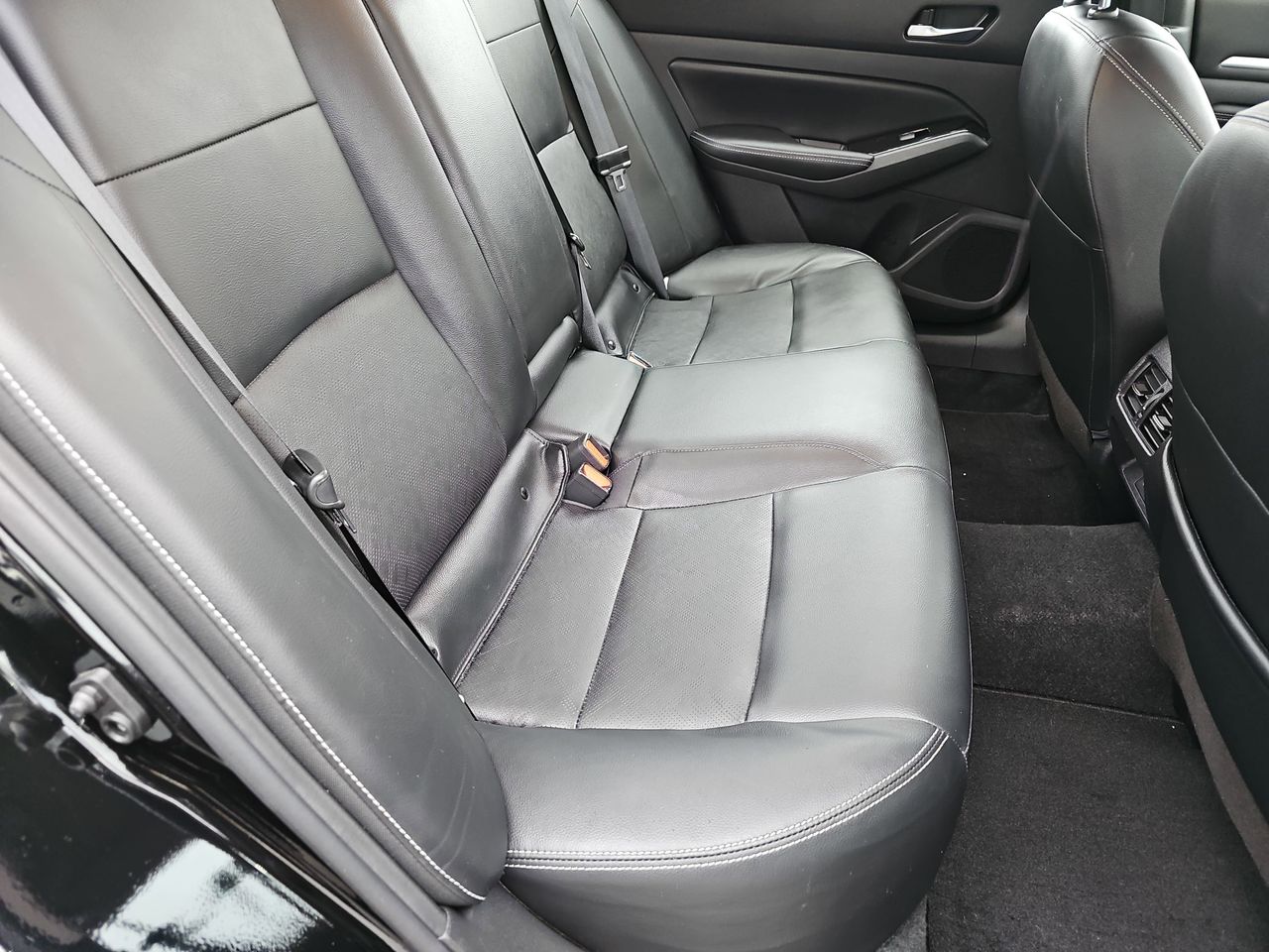 Used 2023 Super Black Clearcoat Nissan 2.5 SL image 16