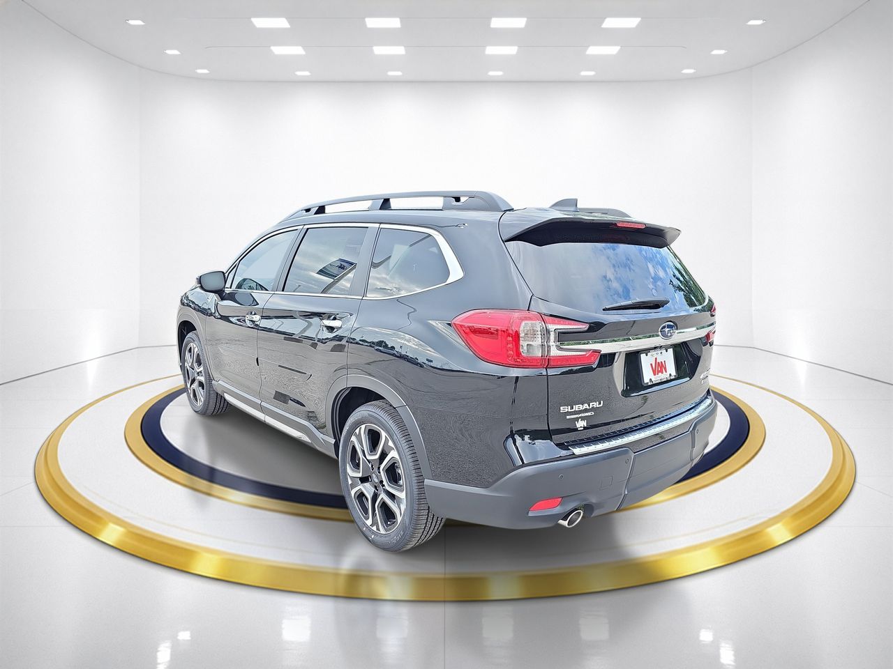 New 2026 Crystal Black Silica Subaru Touring 7-Passenger image 7