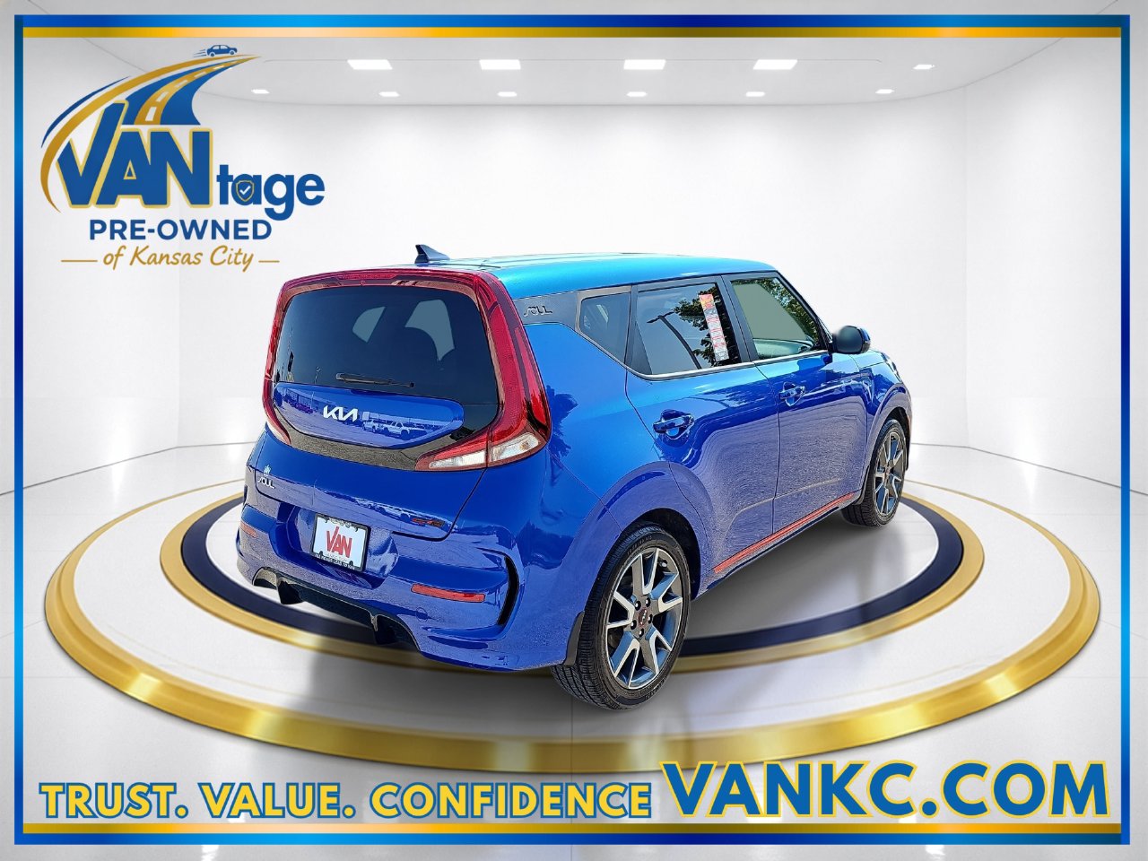Used 2022 Neptune Blue Kia GT-Line image 6