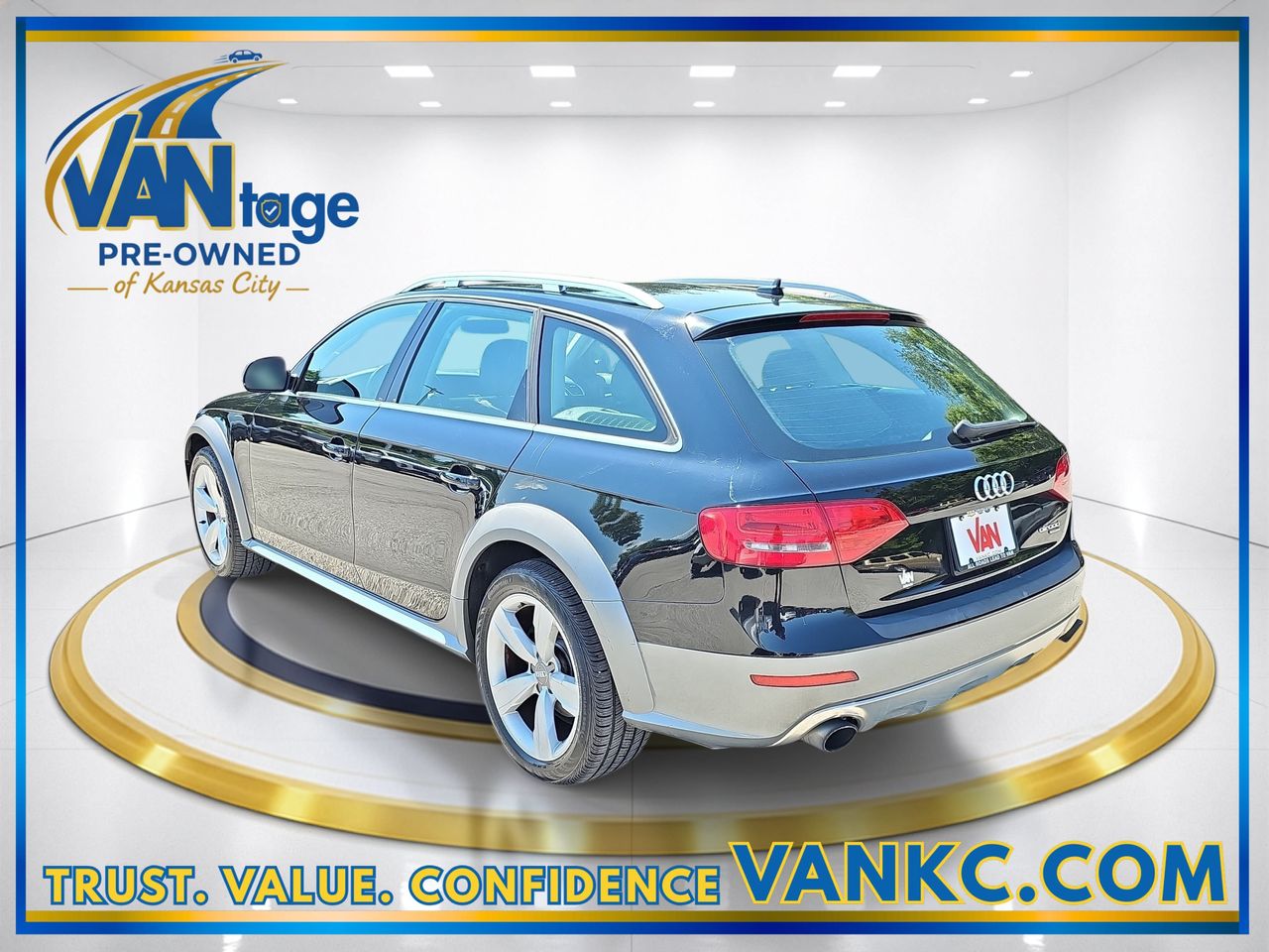 Used 2013 Brilliant Black Audi 2.0T Premium image 9
