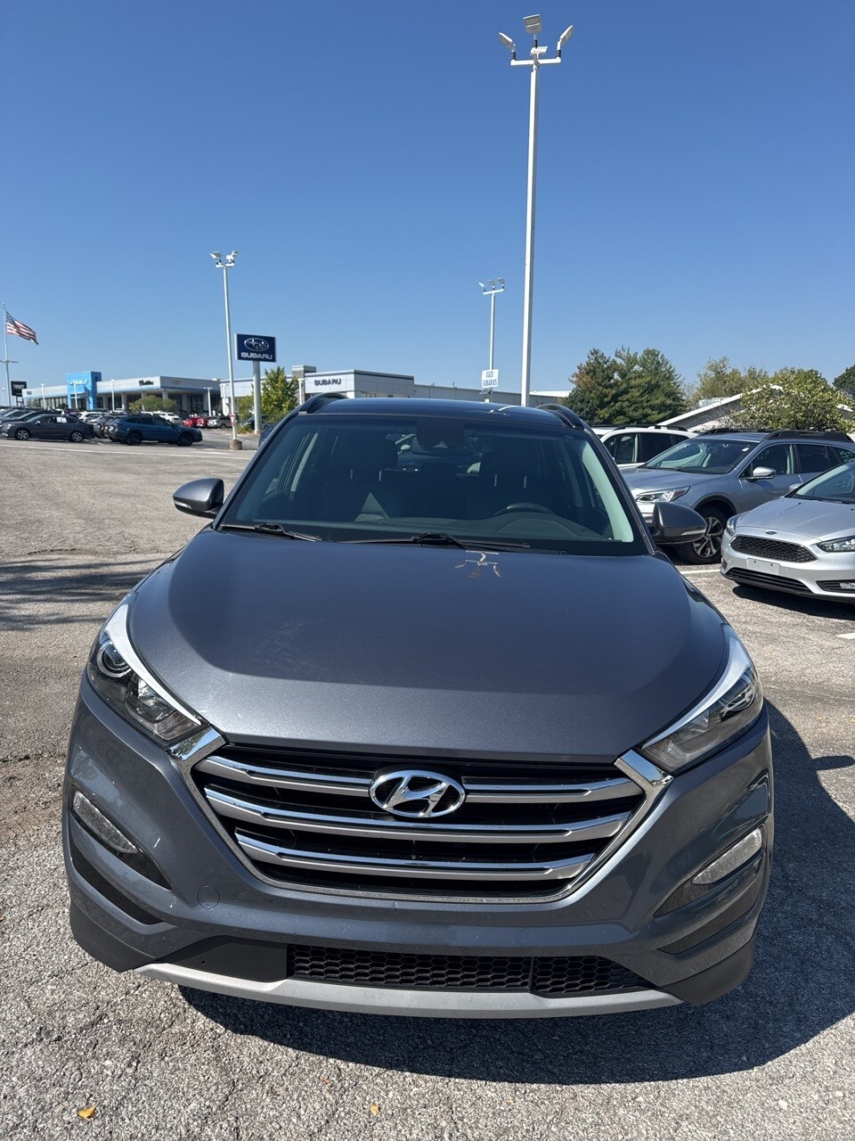 2017 Hyundai Tucson Limited photo 2