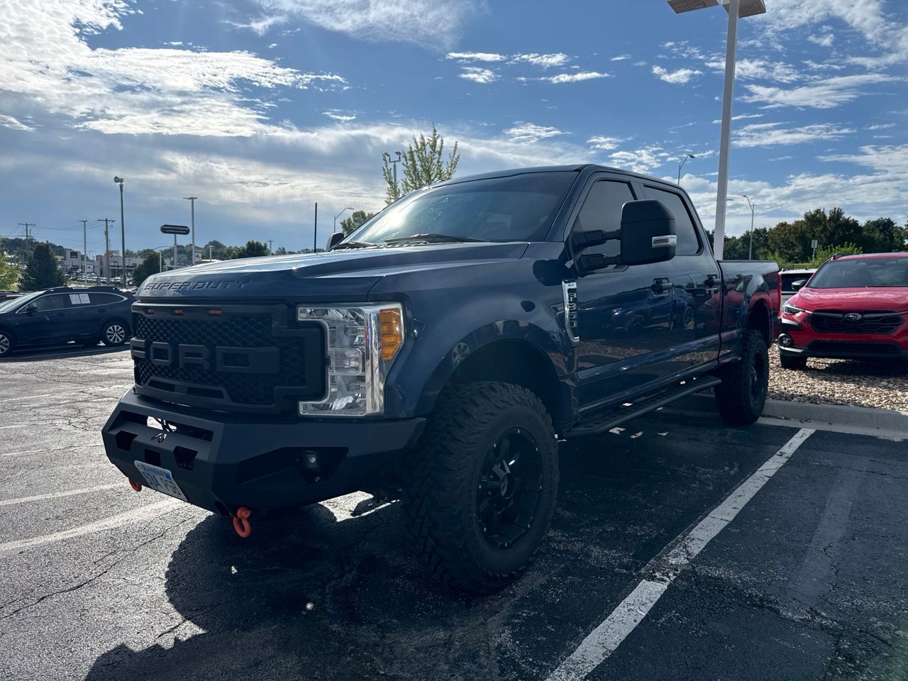Used 2017 Ford F-350 Super Duty XLT with VIN 1FT8W3B67HEC43260 for sale in Kansas City