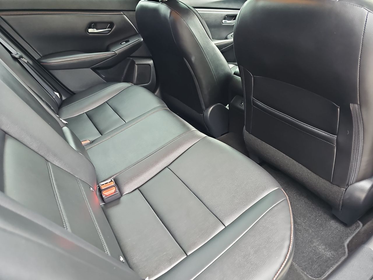 Used 2024 Atlantic Gray Metallic Super Black Nissan SR image 14