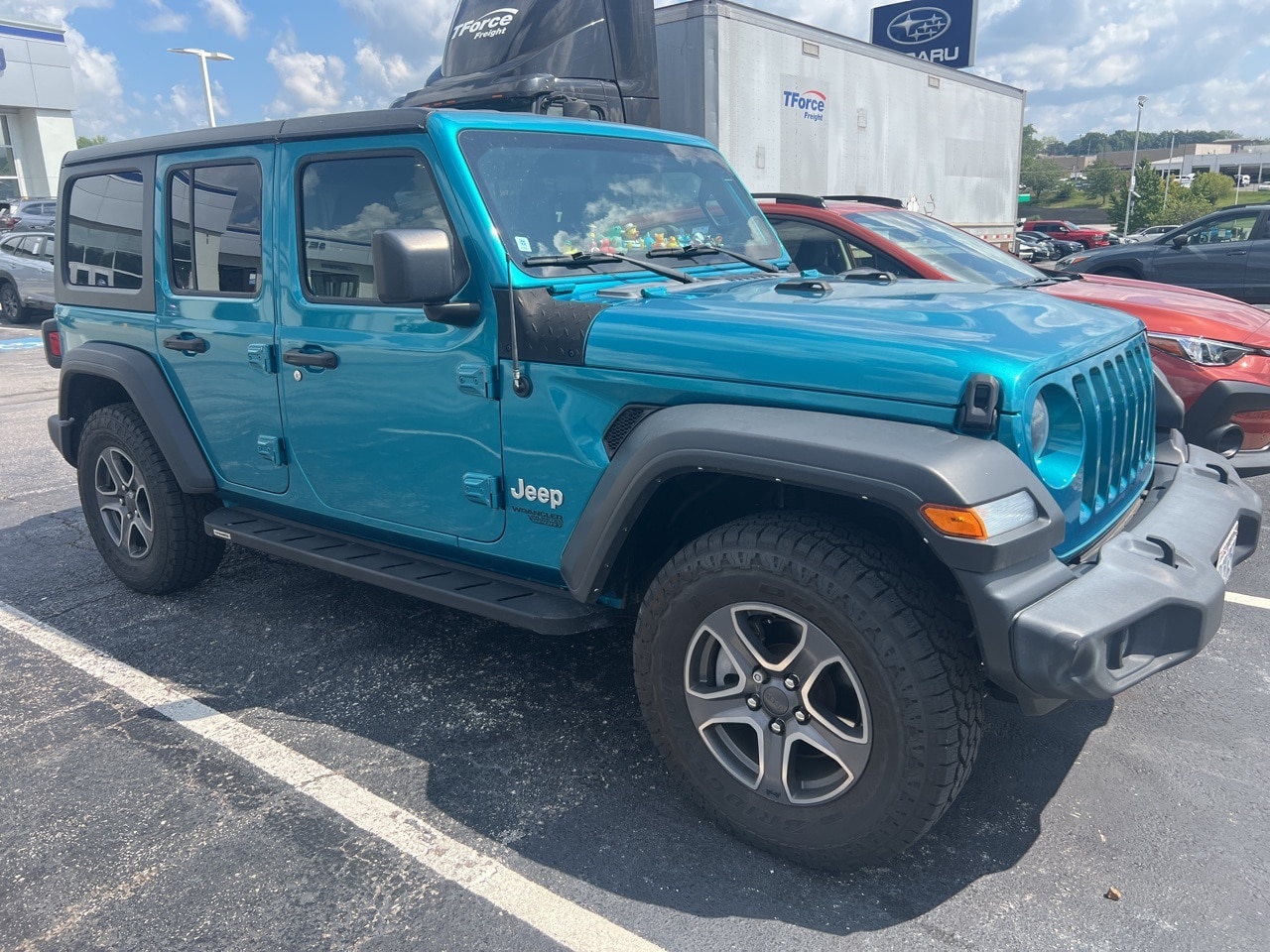 Used 2019 Jeep Wrangler Unlimited Sport S with VIN 1C4HJXDG6KW682575 for sale in Kansas City