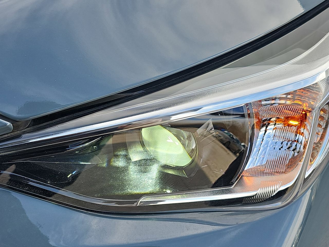 Certified Used 2025 Blue Metallic Subaru Premium image 32