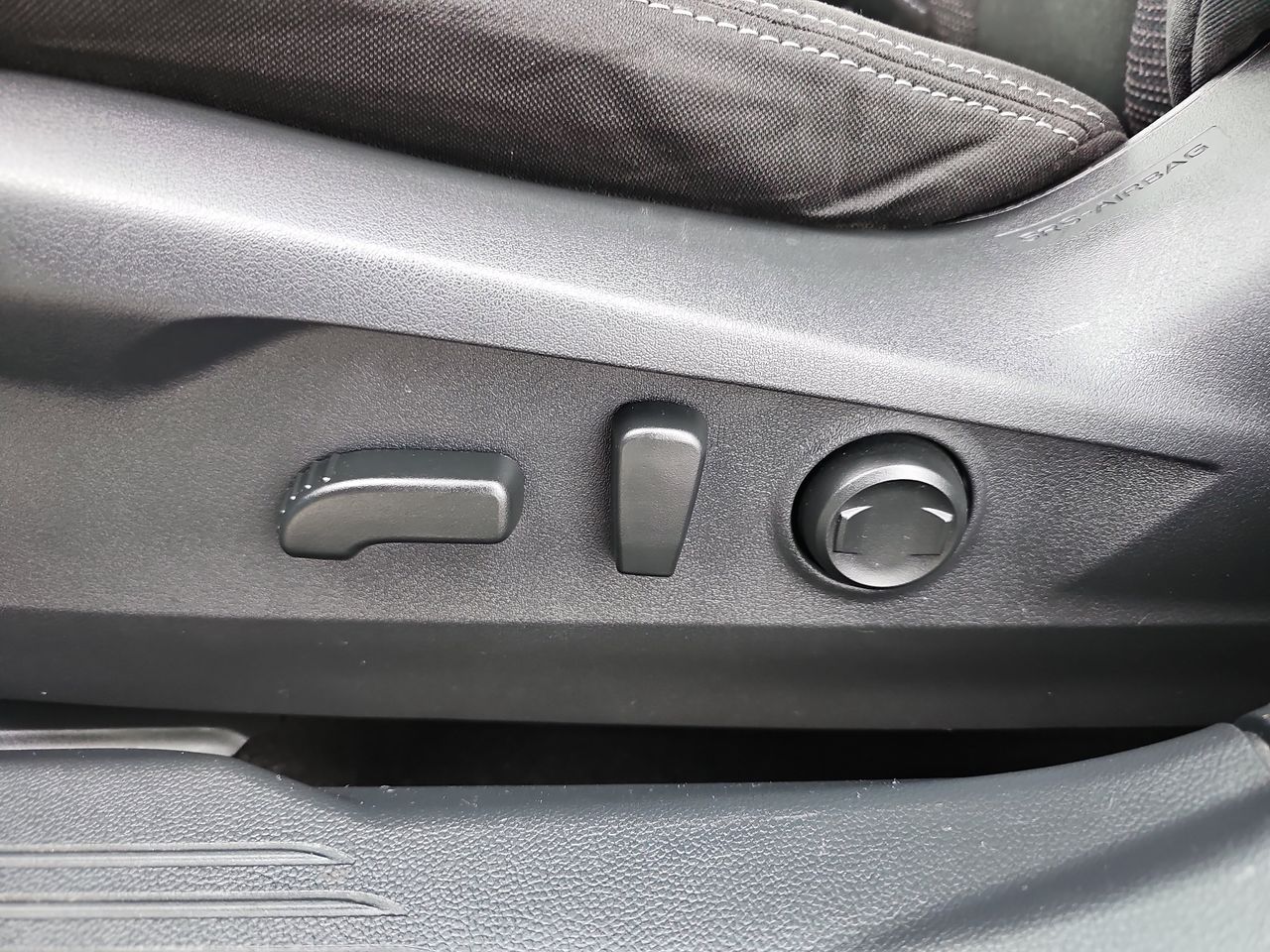 Certified Used 2021 Ice Silver Metallic Subaru Premium image 34