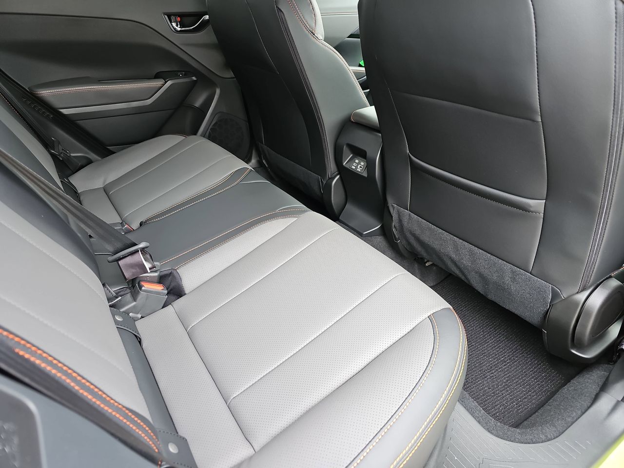 New 2026 Citron Yellow Pearl Subaru Limited Hybrid image 11