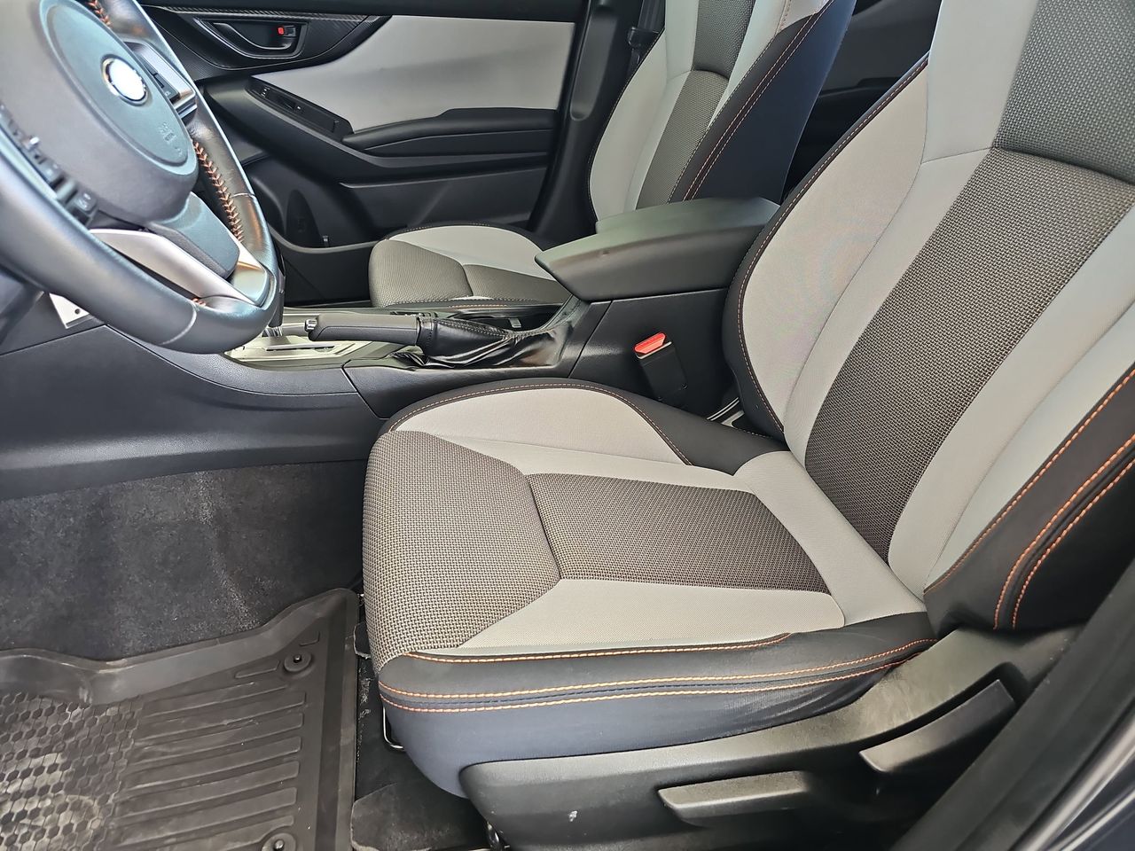 Used 2018 Dark Gray Metallic Subaru 2.0i Premium image 19
