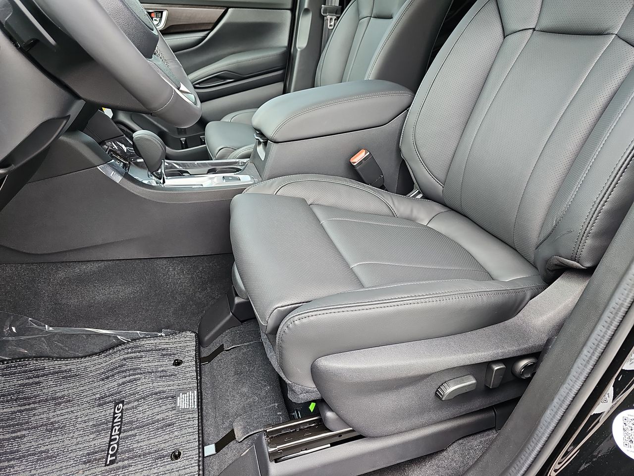 New 2026 Crystal Black Silica Subaru Touring 7-Passenger image 16