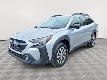 2025 Subaru Outback Premium SUV