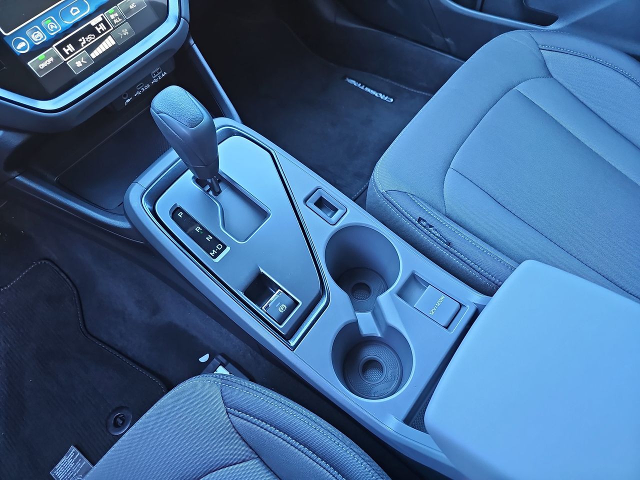 New 2026 Magnetite Gray/Crystal Black Silica Subaru Premium image 24