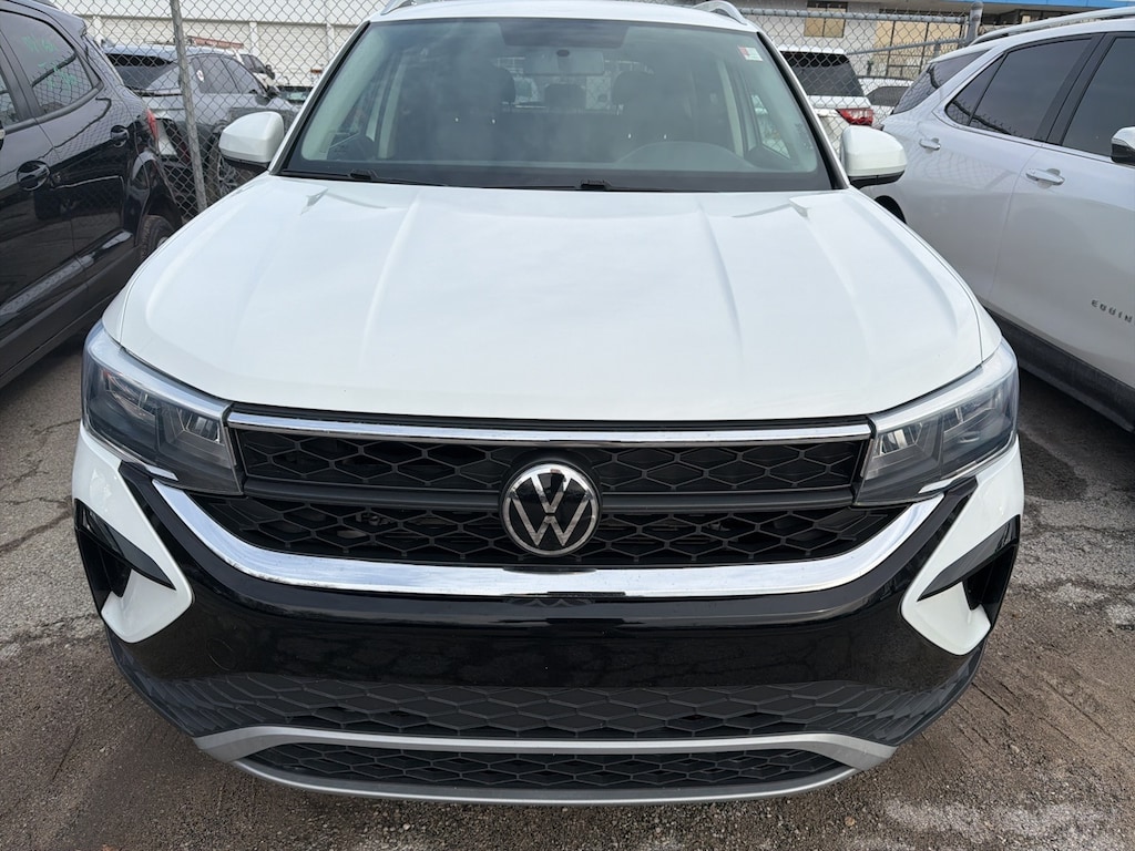 Used 2022 Volkswagen Taos 1.5T SE SUV