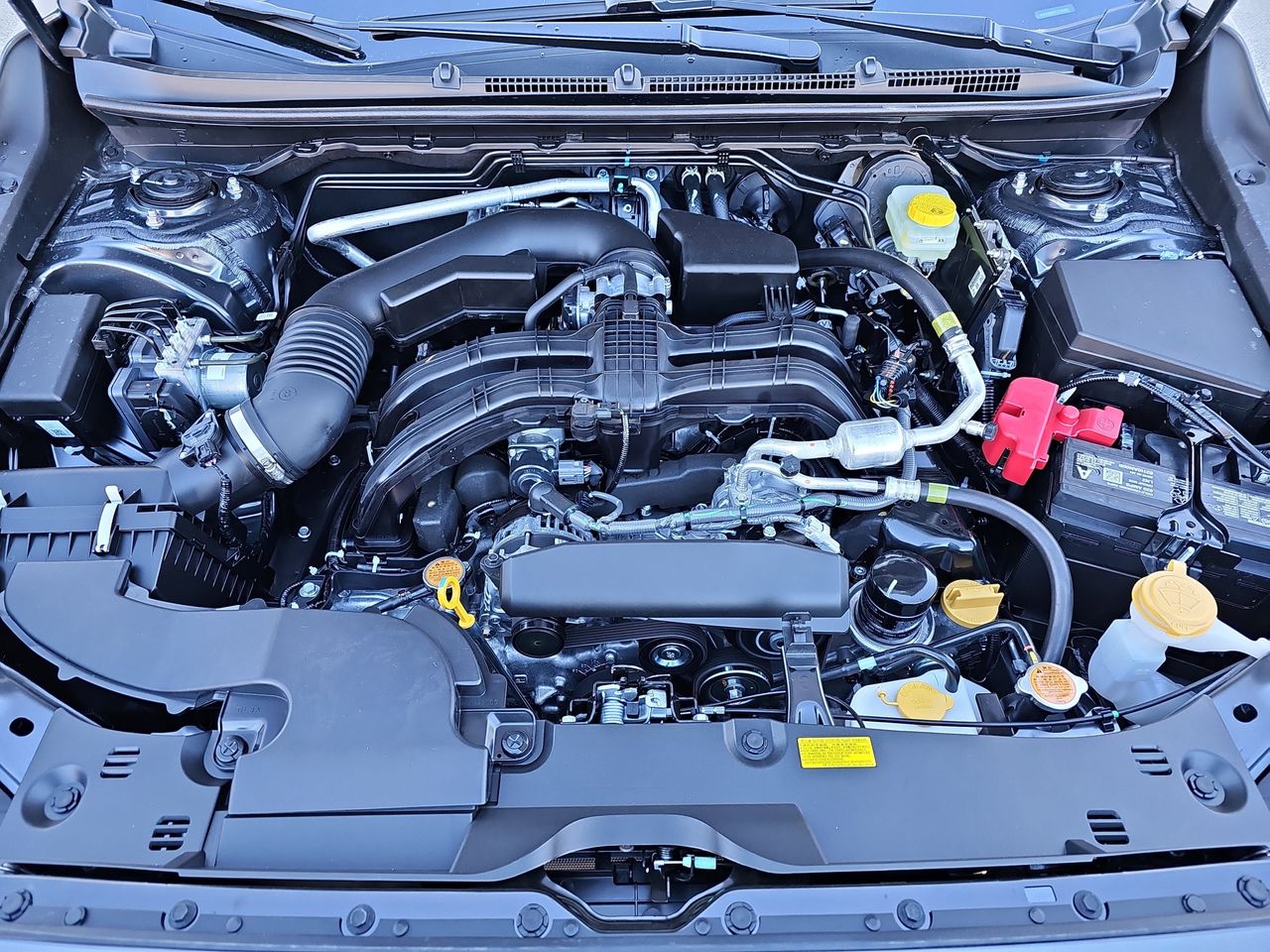 New 2026 Magnetite Gray/Crystal Black Silica Subaru Premium image 30