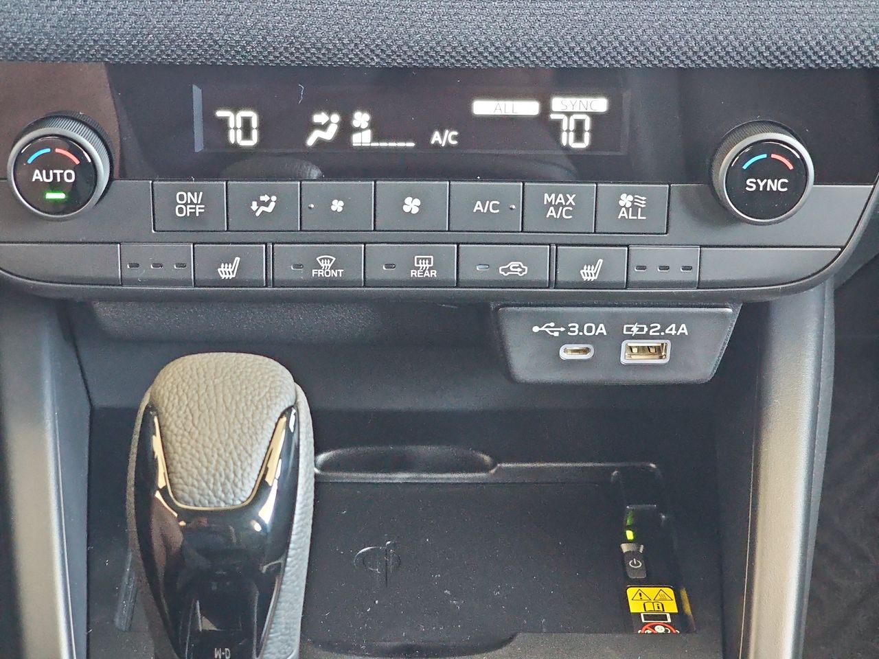 New 2026 Crystal Black Silica Subaru Premium image 22