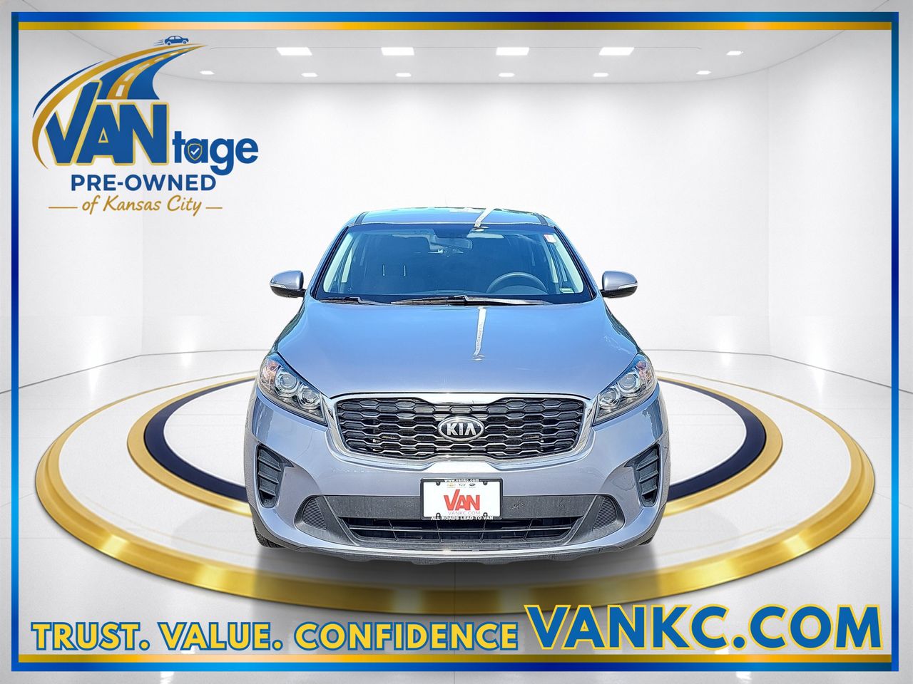 Used 2020 Kia Sorento LX with VIN 5XYPG4A58LG664184 for sale in Kansas City