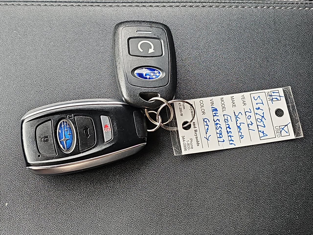 Used 2021 Magnetite Gray Metallic Subaru Limited image 42