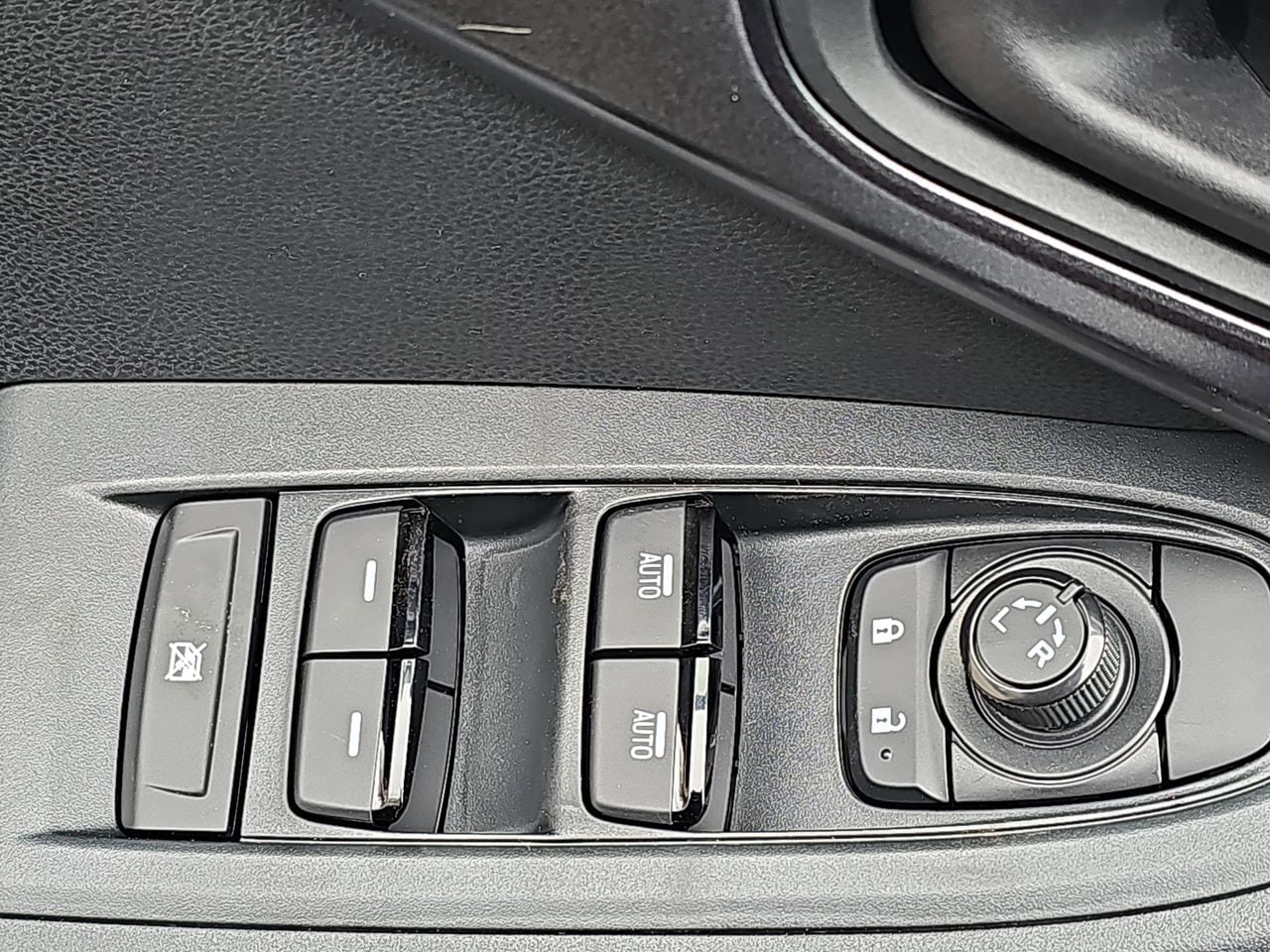 New 2026 Ice Silver Subaru RS image 26