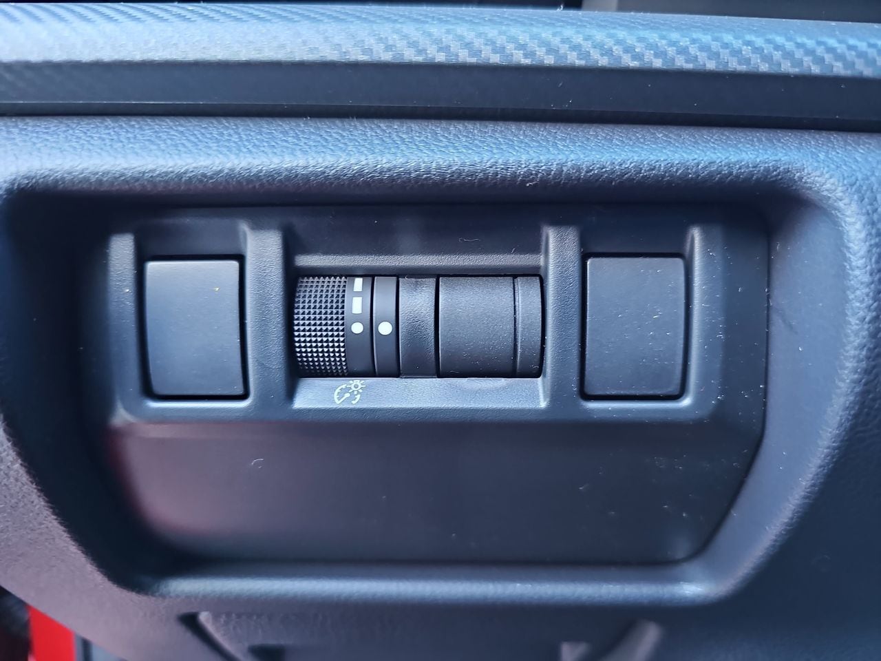 New 2026 Lithium Red Pearl Subaru Premium image 25