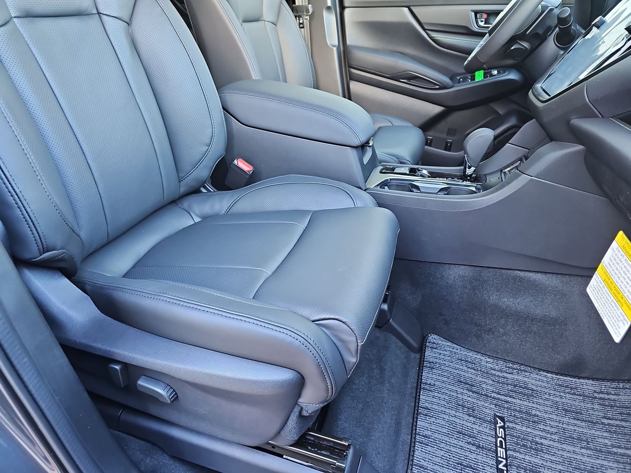 New 2026 Magnetite Gray Subaru Onyx Edition Touring 7-Passenger image 10