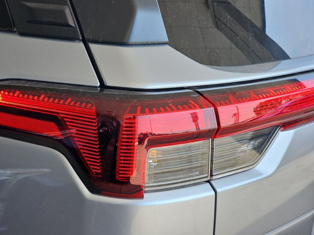 New 2026 Ice Silver Subaru Premium image 36
