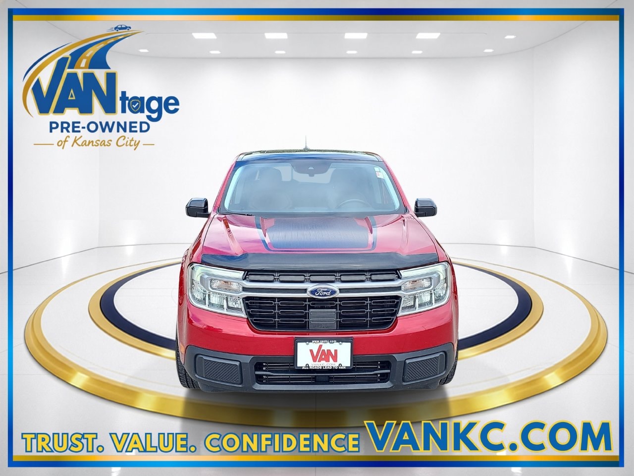 Used 2022 Red Metallic Ford Lariat image 2