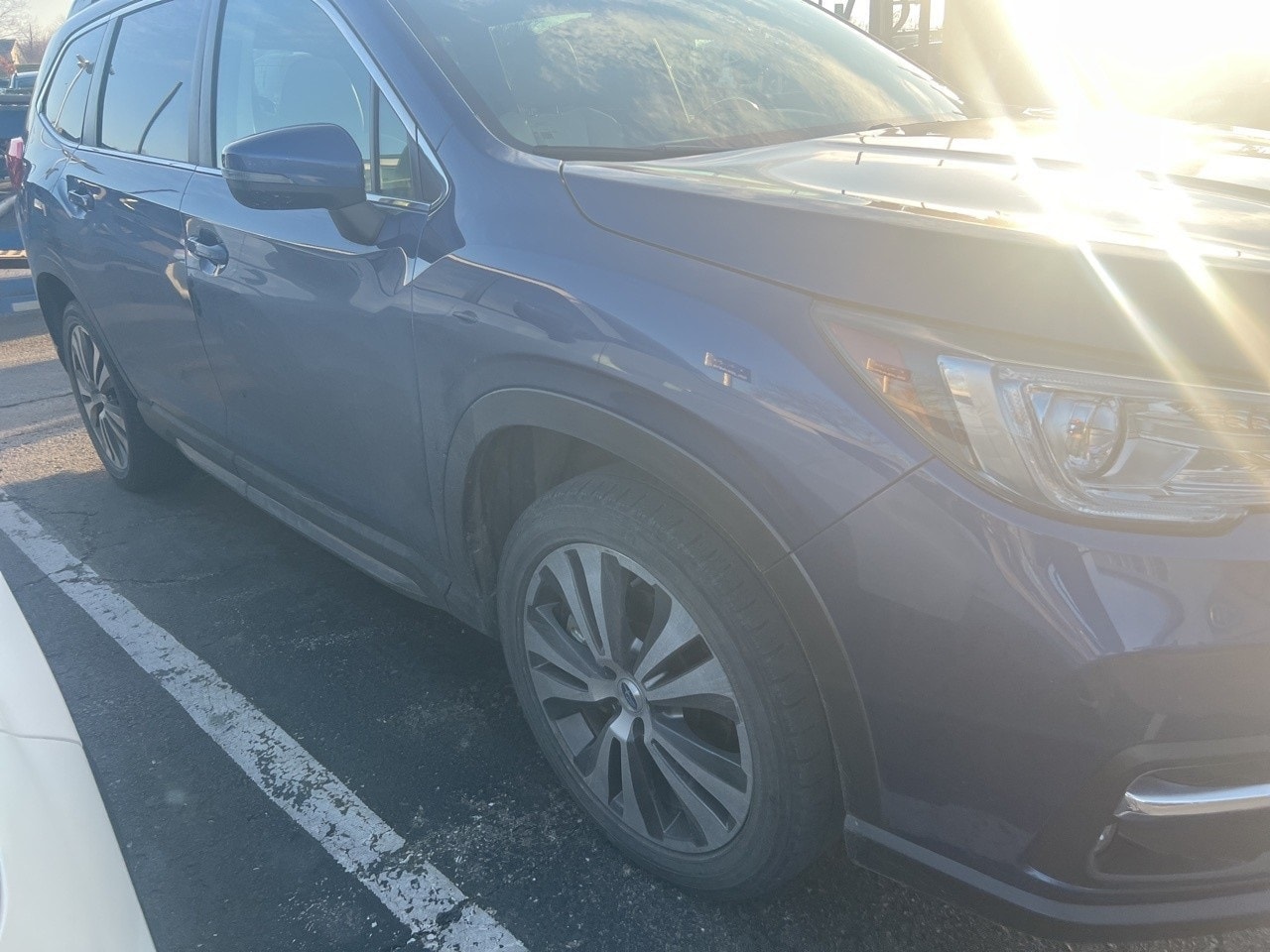 2019 Subaru Ascent Limited's photo