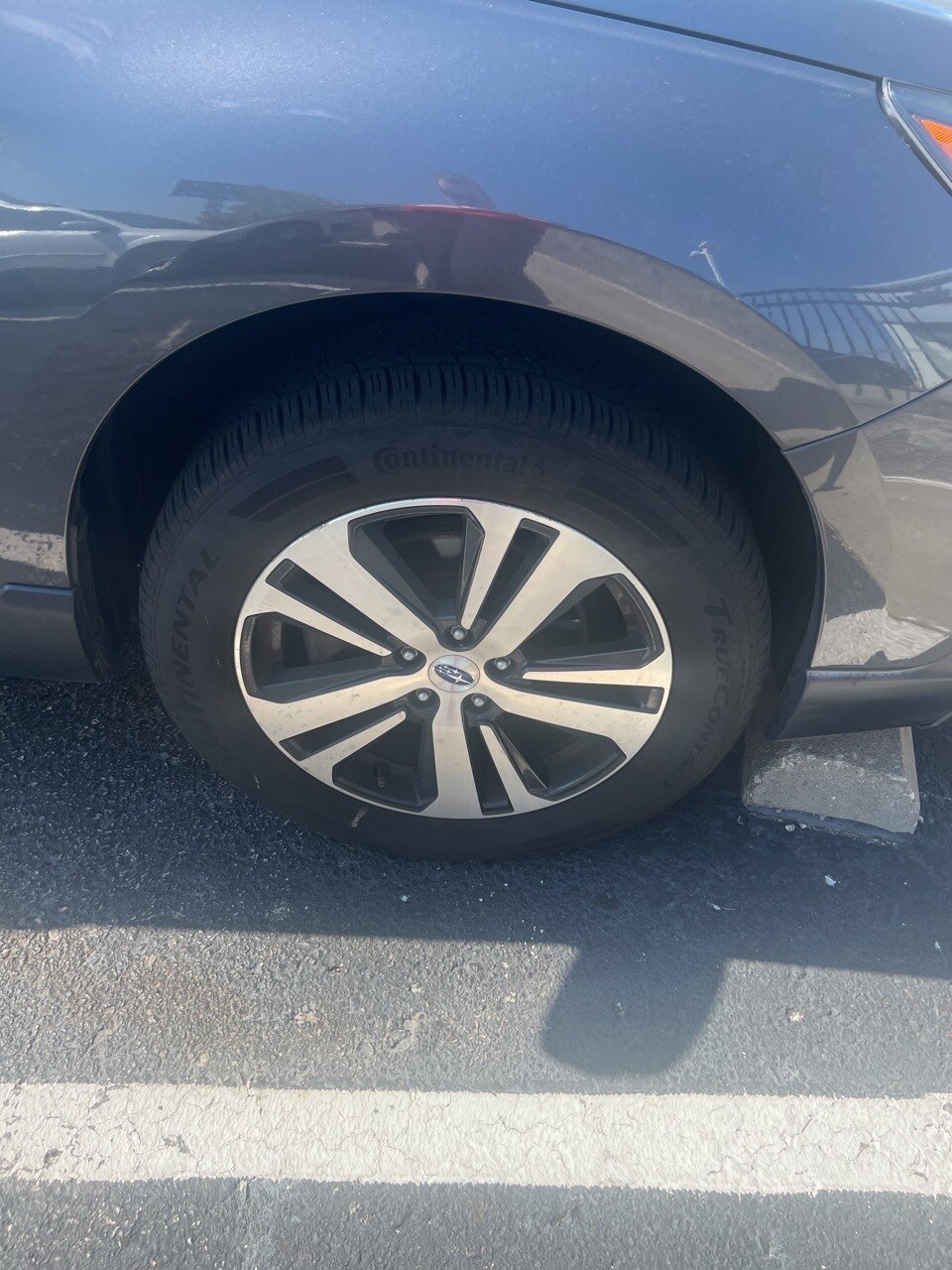 2019 Subaru Outback 2.5i Limited photo 2