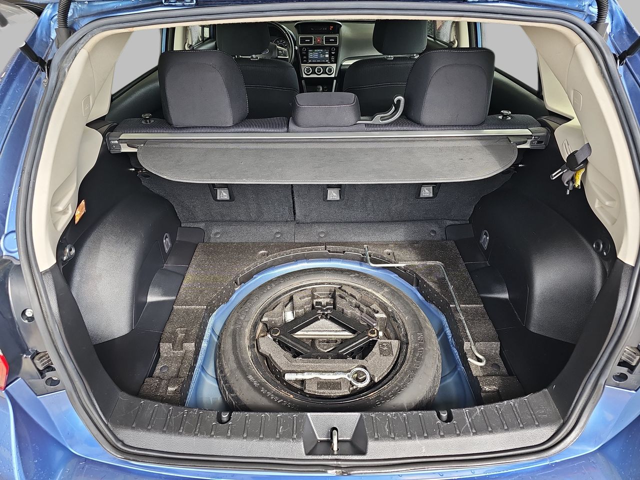 Used 2016 Quartz Blue Pearl Subaru 2.0i Sport Premium image 15