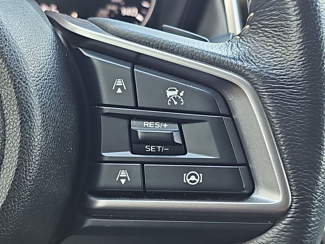 Certified Used 2025 Crystal White Pearl Subaru Premium image 23