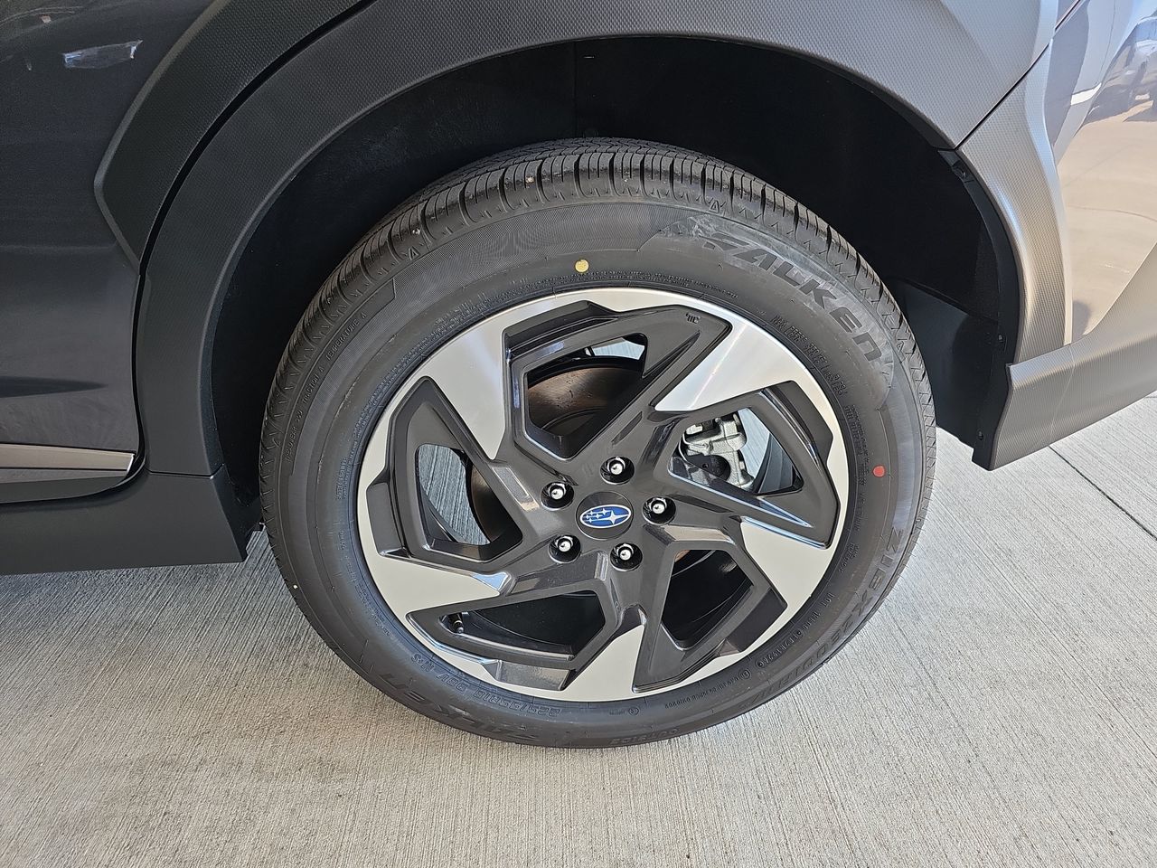 New 2026 Magnetite Gray Subaru Limited image 33
