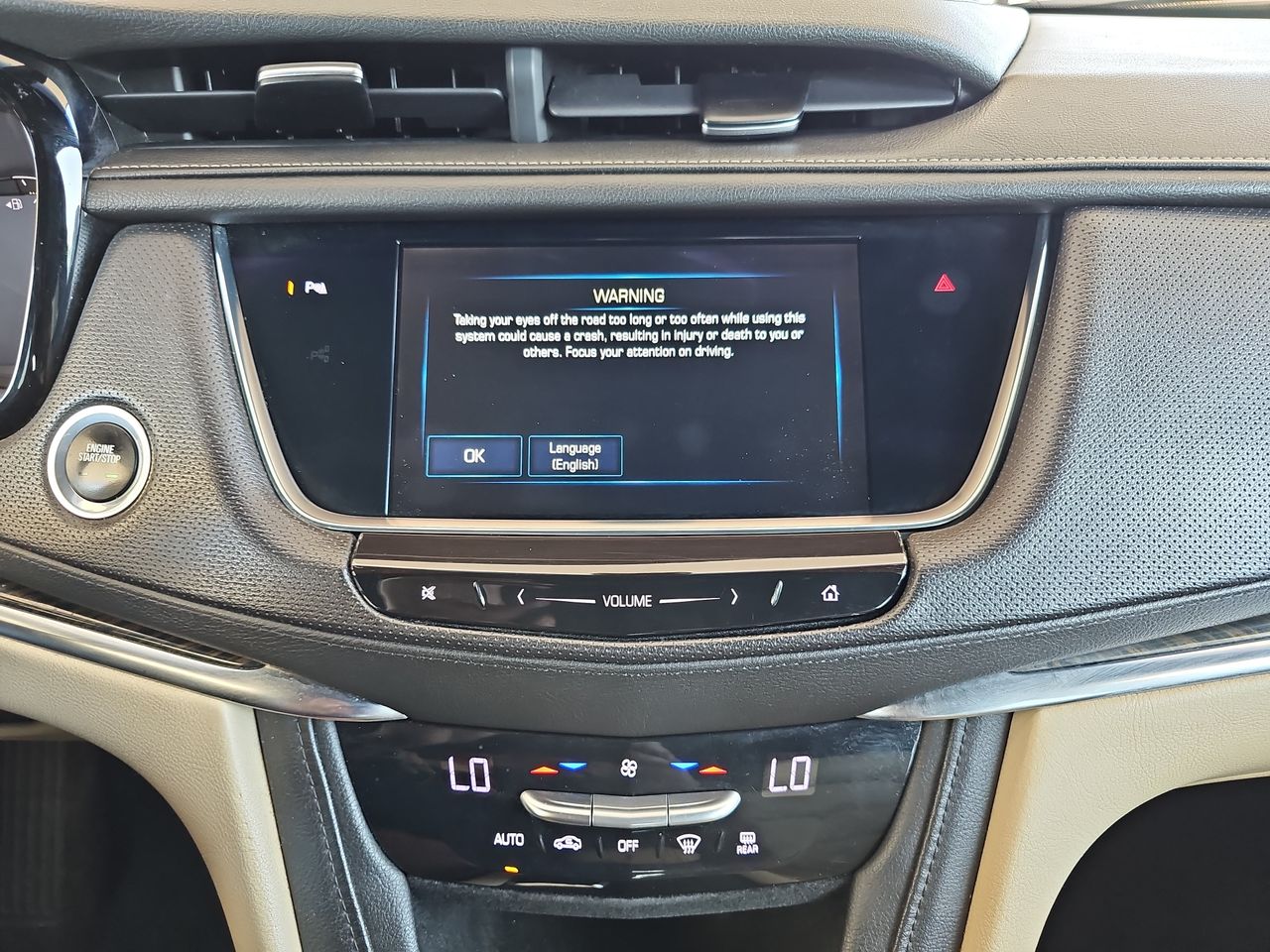 Used 2017 Radiant Silver Metallic Cadillac Base image 20