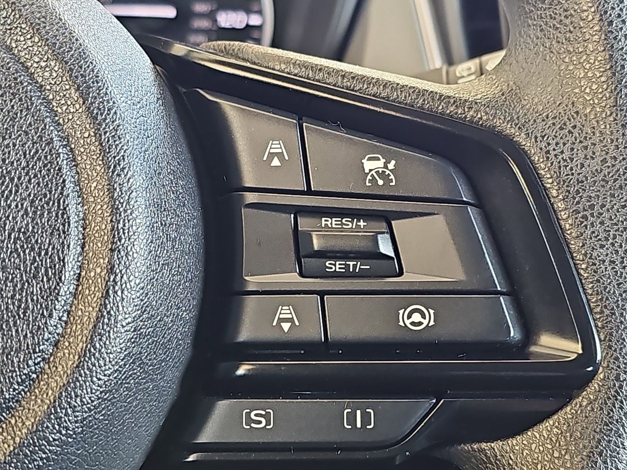 Used 2024 Gray Metallic Subaru Premium image 23