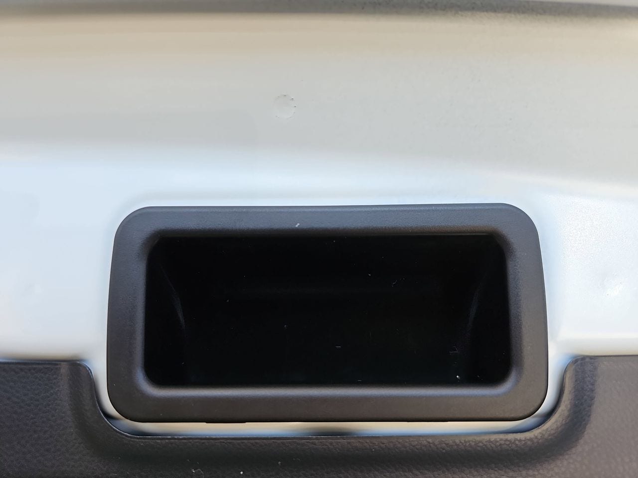 New 2026 Crystal White Pearl Subaru Premium image 13