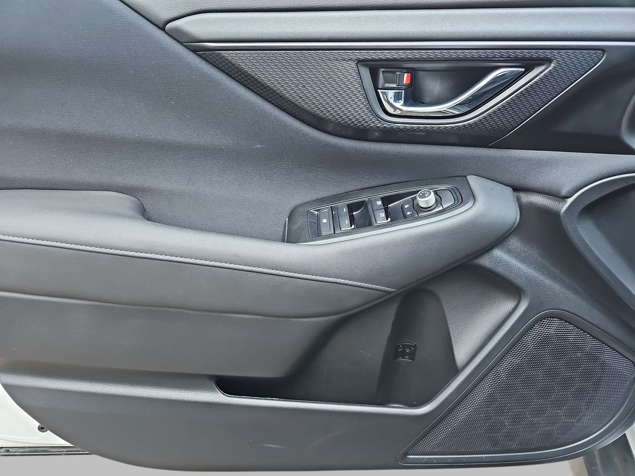 Certified Used 2025 Crystal White Pearl Subaru Premium image 31