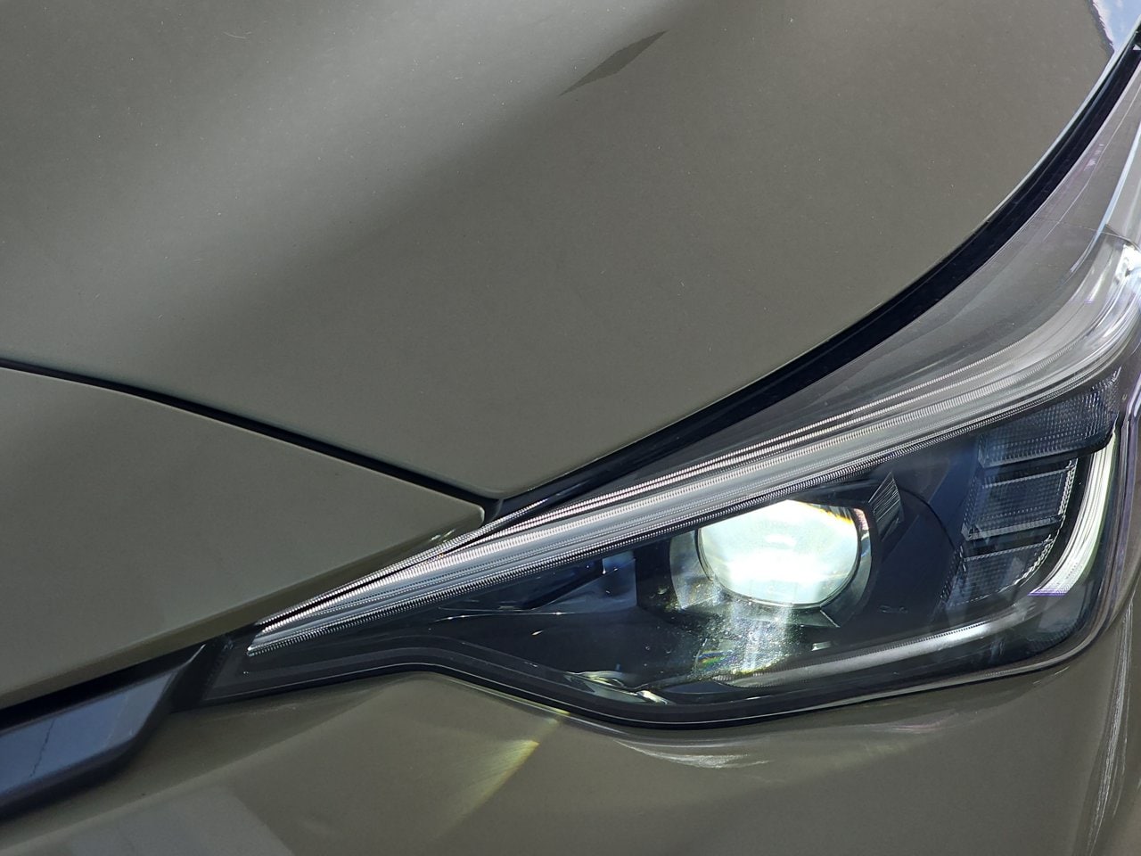New 2026 Sand Dune Pearl Subaru Limited Hybrid image 32