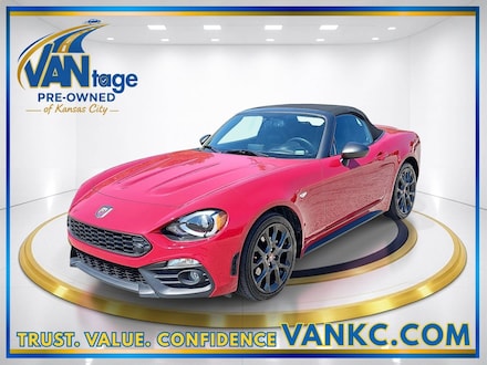 2017 FIAT 124 Spider Abarth Convertible