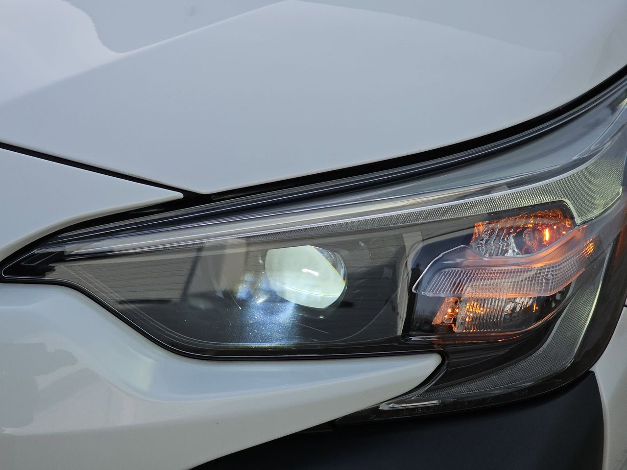 Certified Used 2023 Crystal White Pearl Subaru Limited image 38