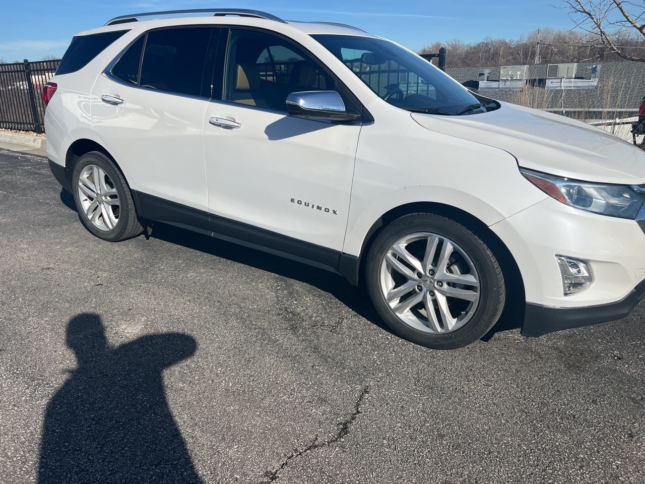 2018 Chevrolet Equinox Premier's photo