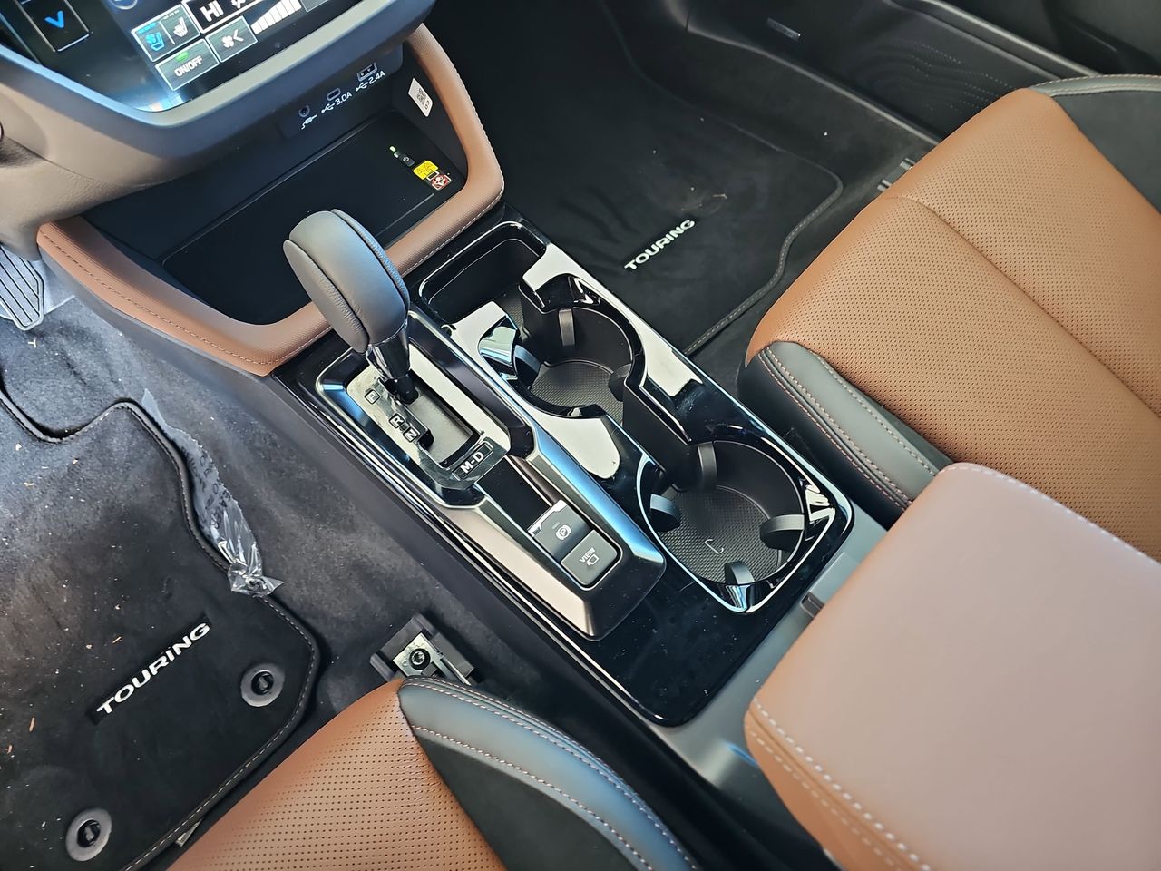 New 2026 Crystal Black Silica Subaru Touring image 25