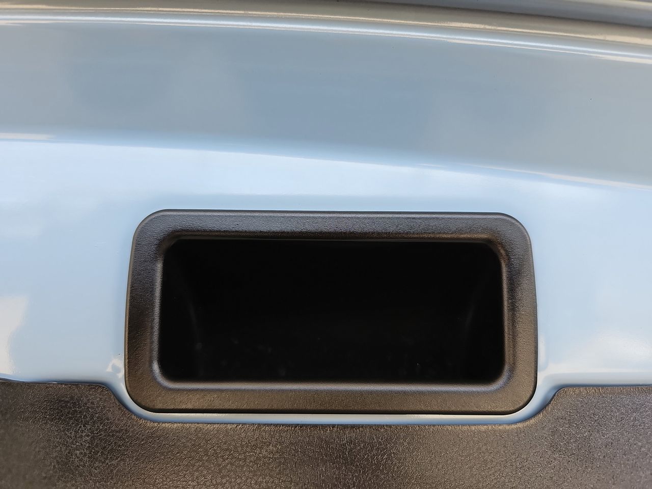 Used 2023 Cool-Gray Khaki Subaru Premium image 16