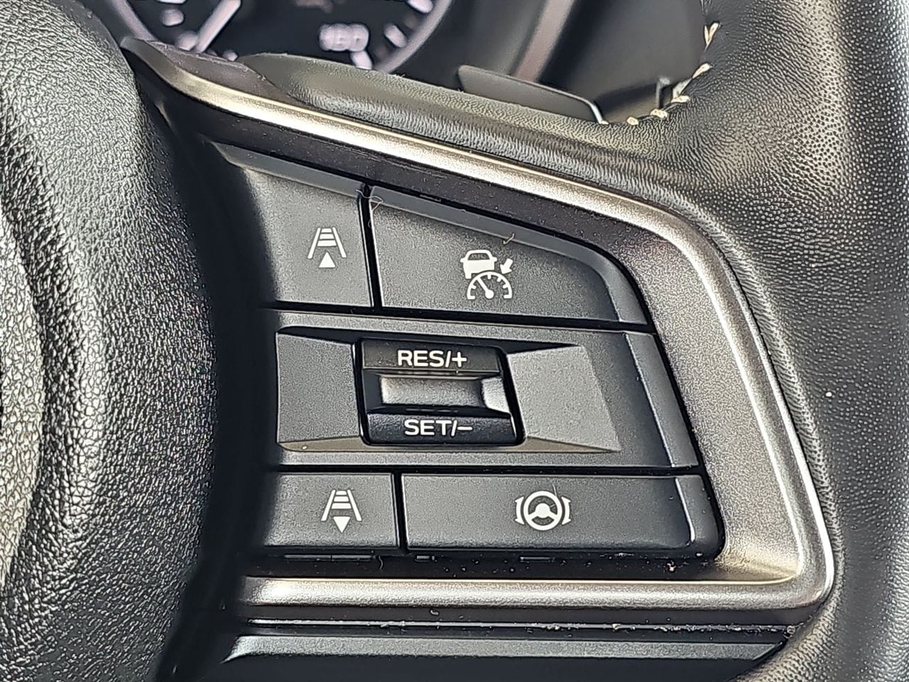 Used 2024 Crystal Black Silica Subaru Touring image 24